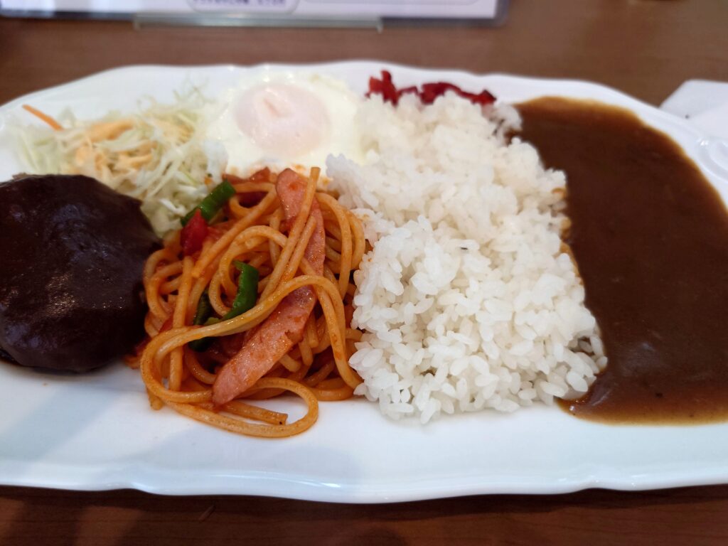 【流山市役所】喫茶アモールでランチ｜650円のスペシャルセットを食べてきた！