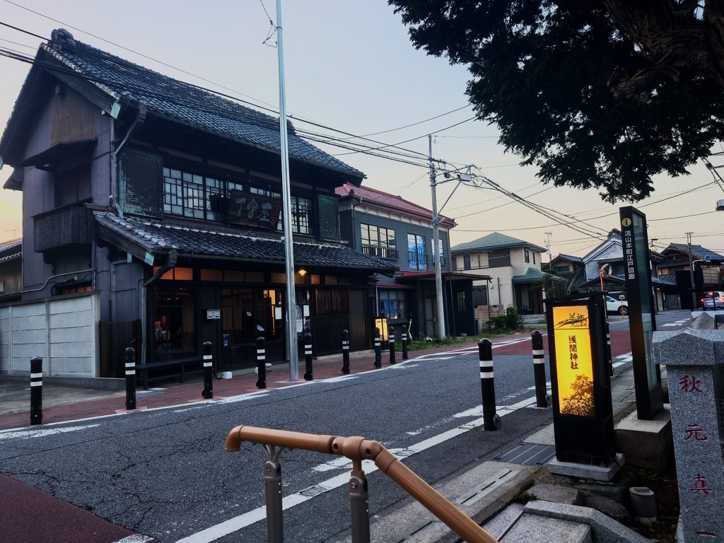 【2026】白みりんと切り絵行灯の夕べ｜10月31日に流山本町で開催！